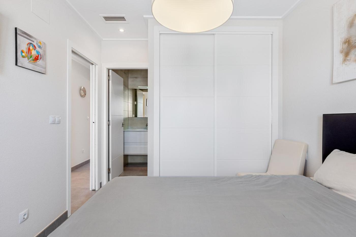 Penthouse Punta Prima Indoor&outdoor pool Appartement Torrevieja Buitenkant foto