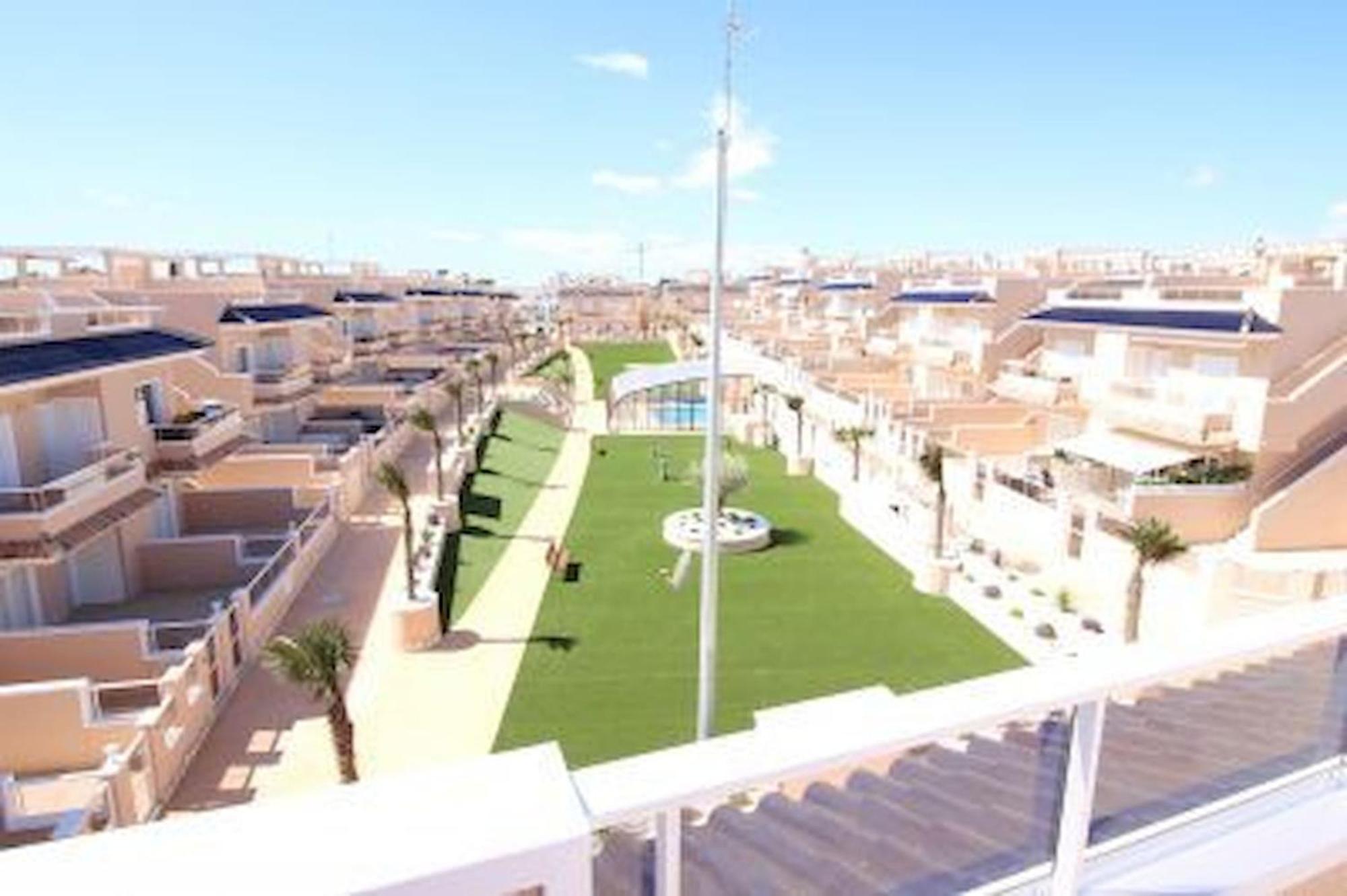 Penthouse Punta Prima Indoor&outdoor pool Appartement Torrevieja Buitenkant foto
