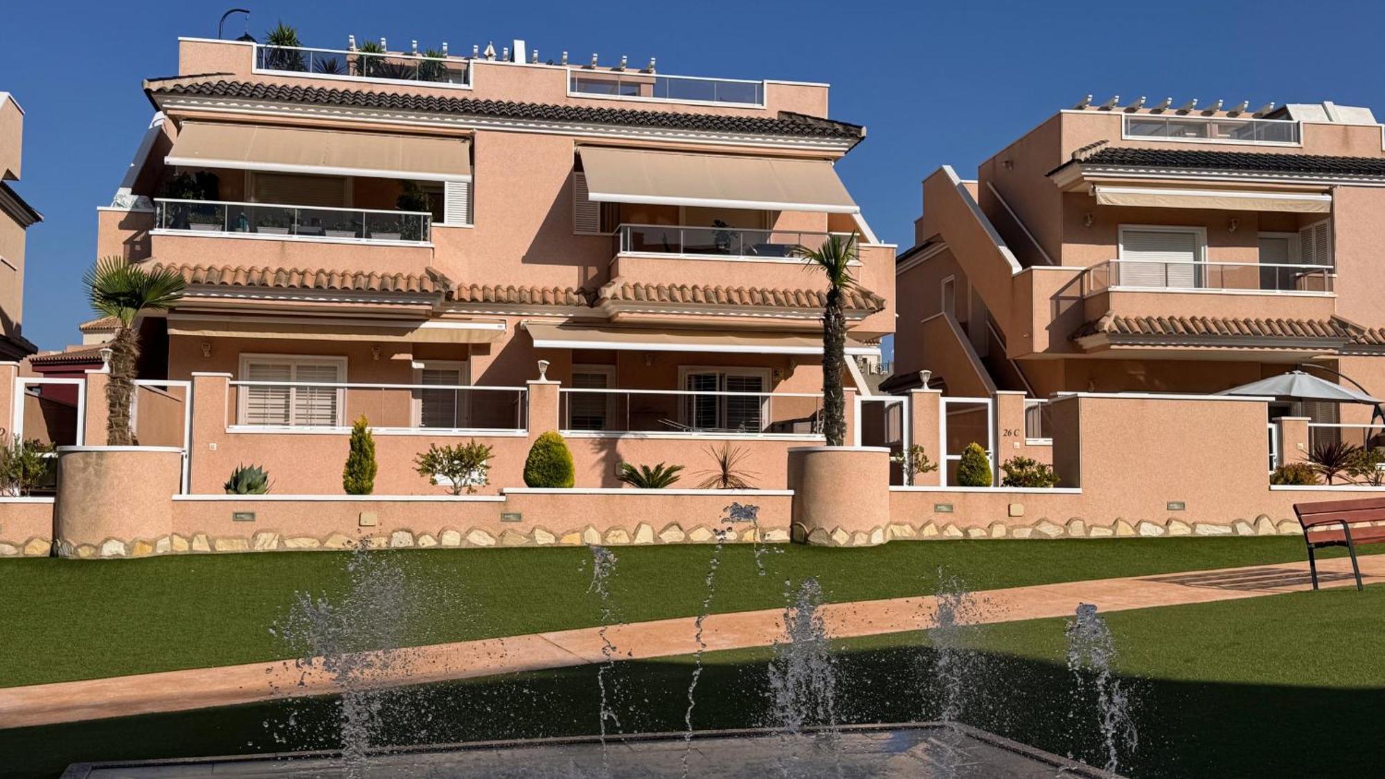 Penthouse Punta Prima Indoor&outdoor pool Appartement Torrevieja Buitenkant foto