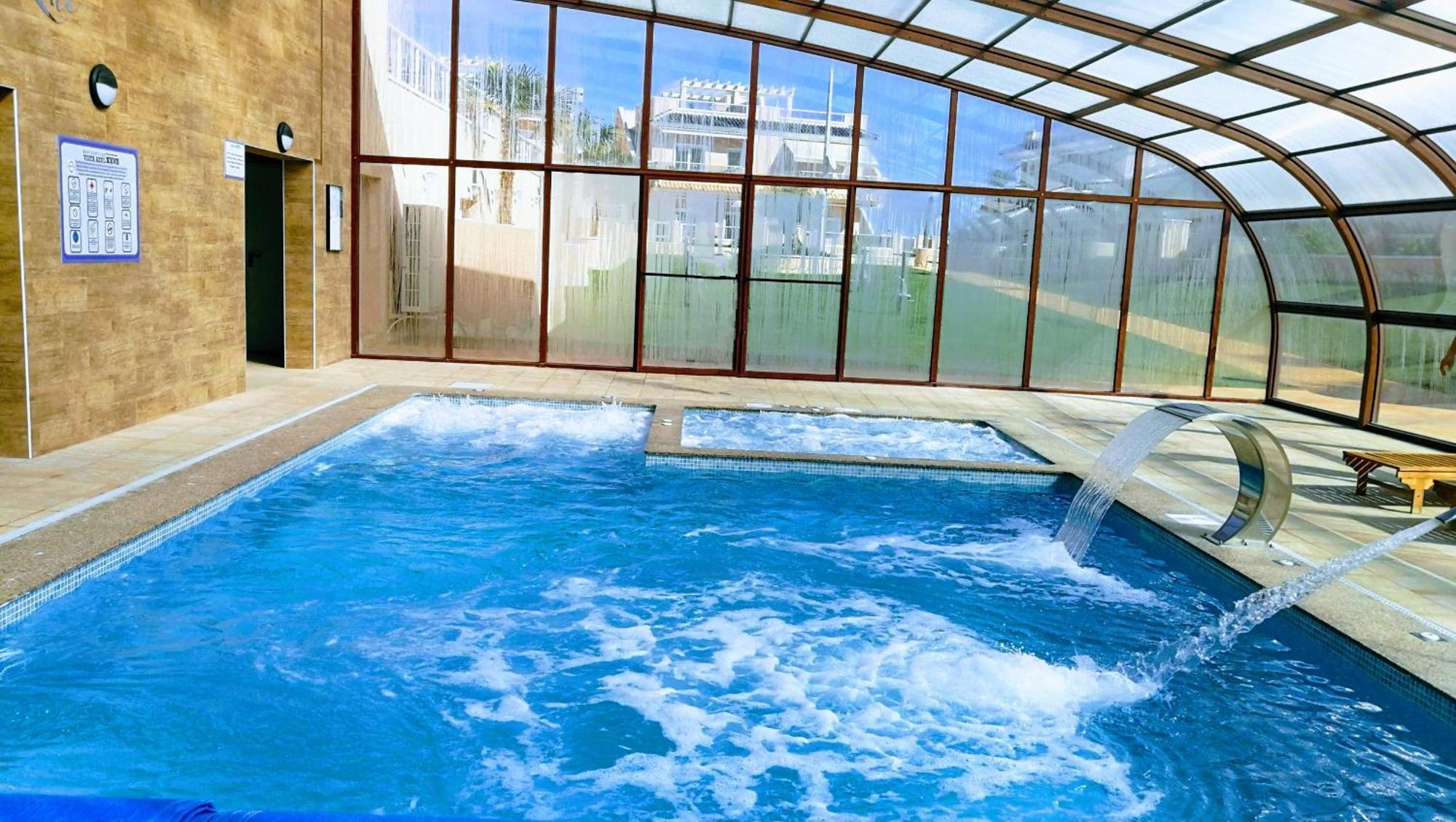 Penthouse Punta Prima Indoor&outdoor pool Appartement Torrevieja Buitenkant foto