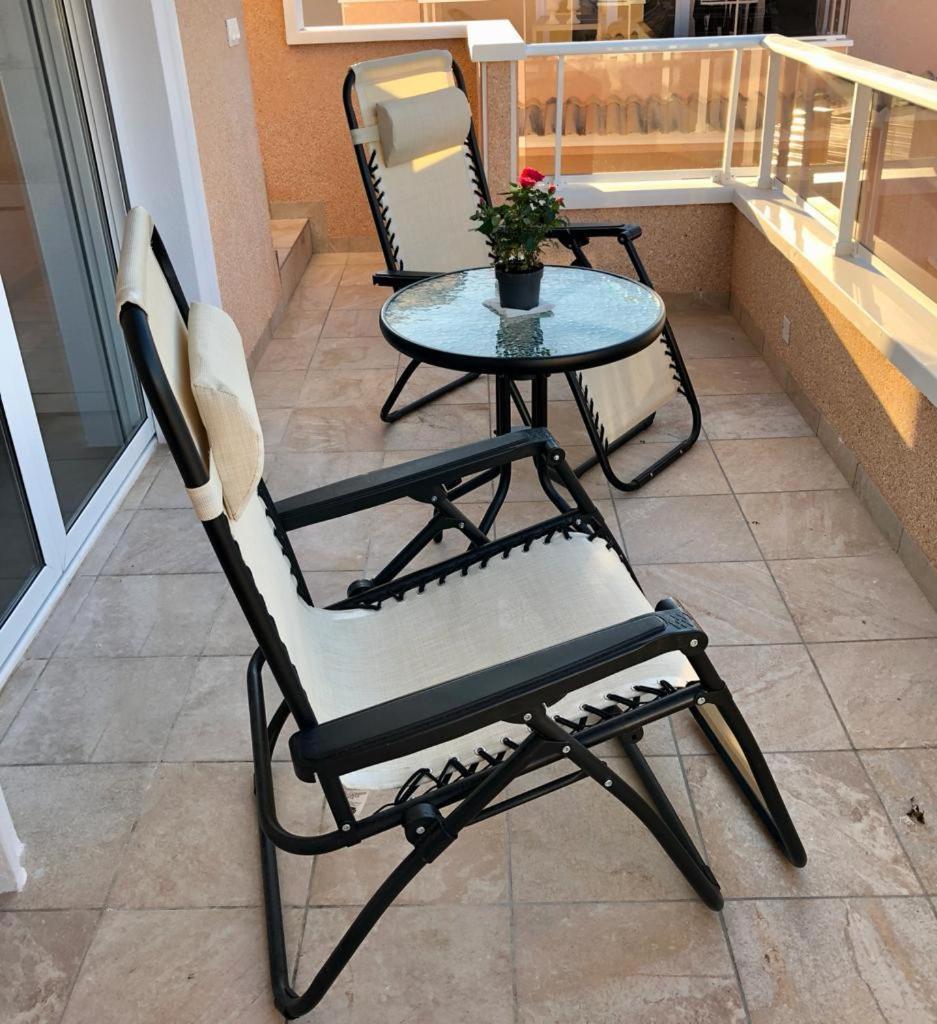 Penthouse Punta Prima Indoor&outdoor pool Appartement Torrevieja Buitenkant foto