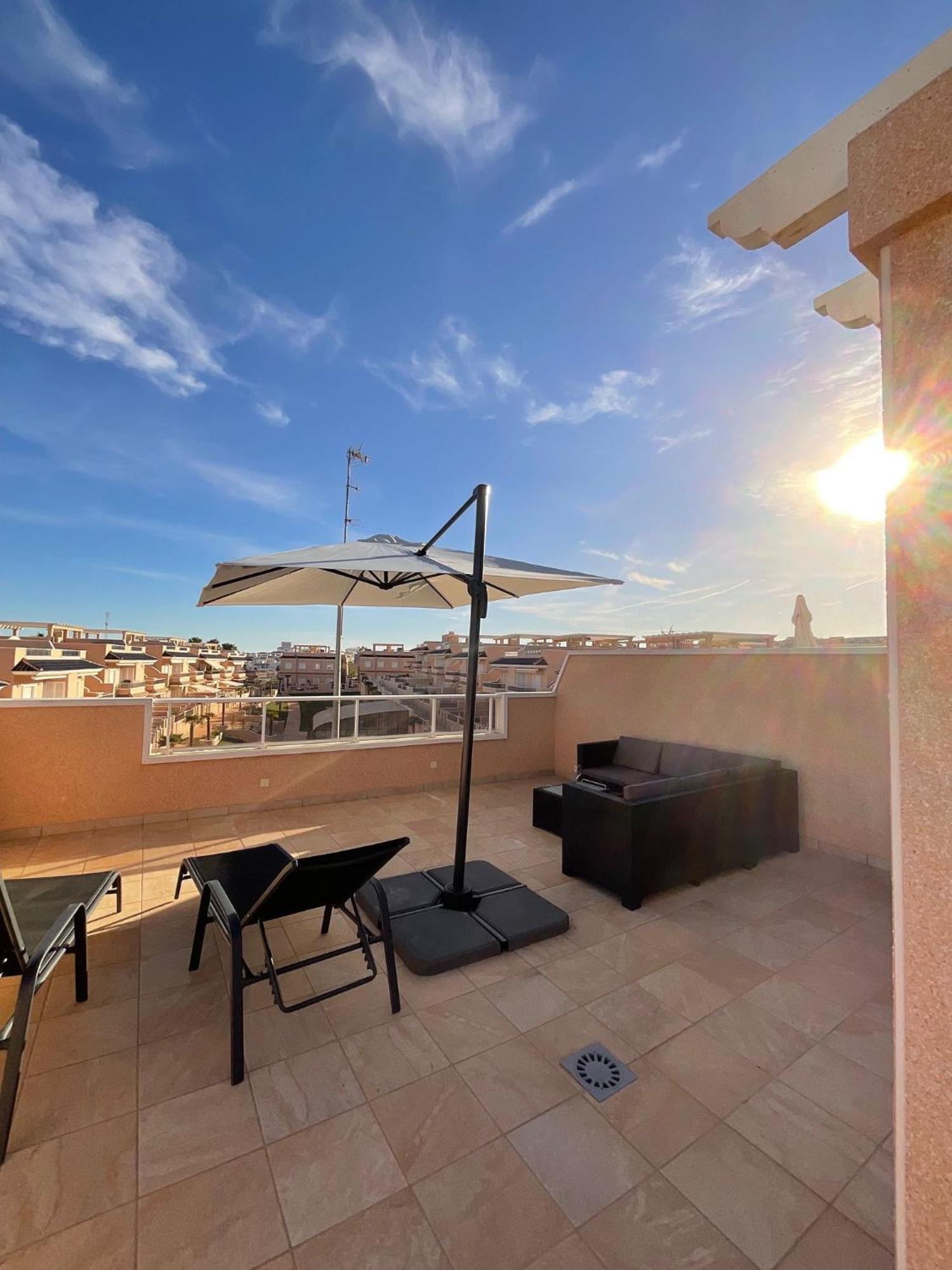 Penthouse Punta Prima Indoor&outdoor pool Appartement Torrevieja Buitenkant foto